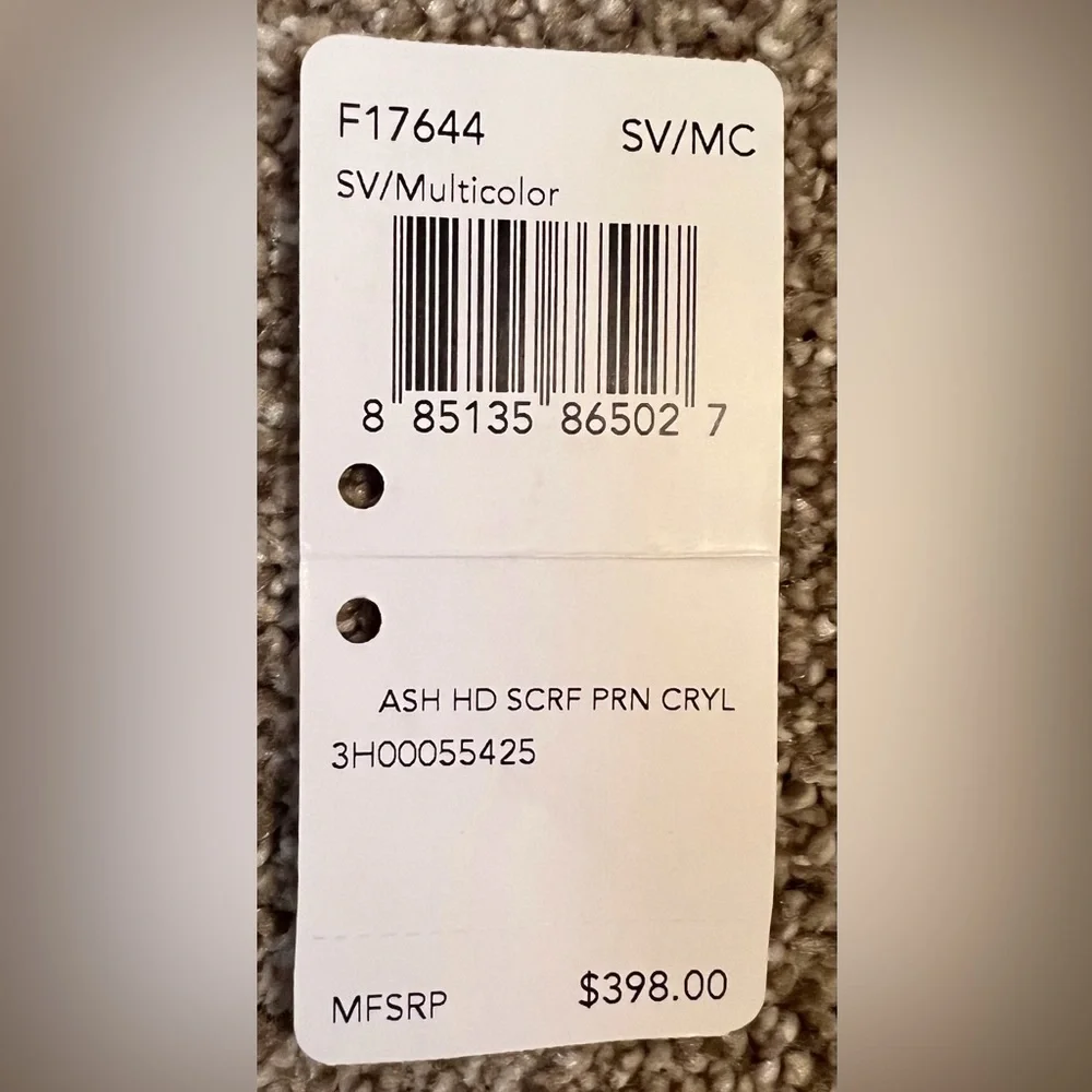 Coach Ashley Scarf Print - Picture 5 of 6